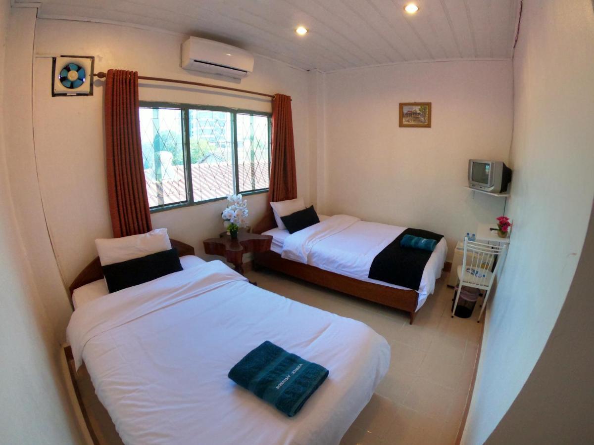 Atlantic Vientiane Hotel Exterior photo