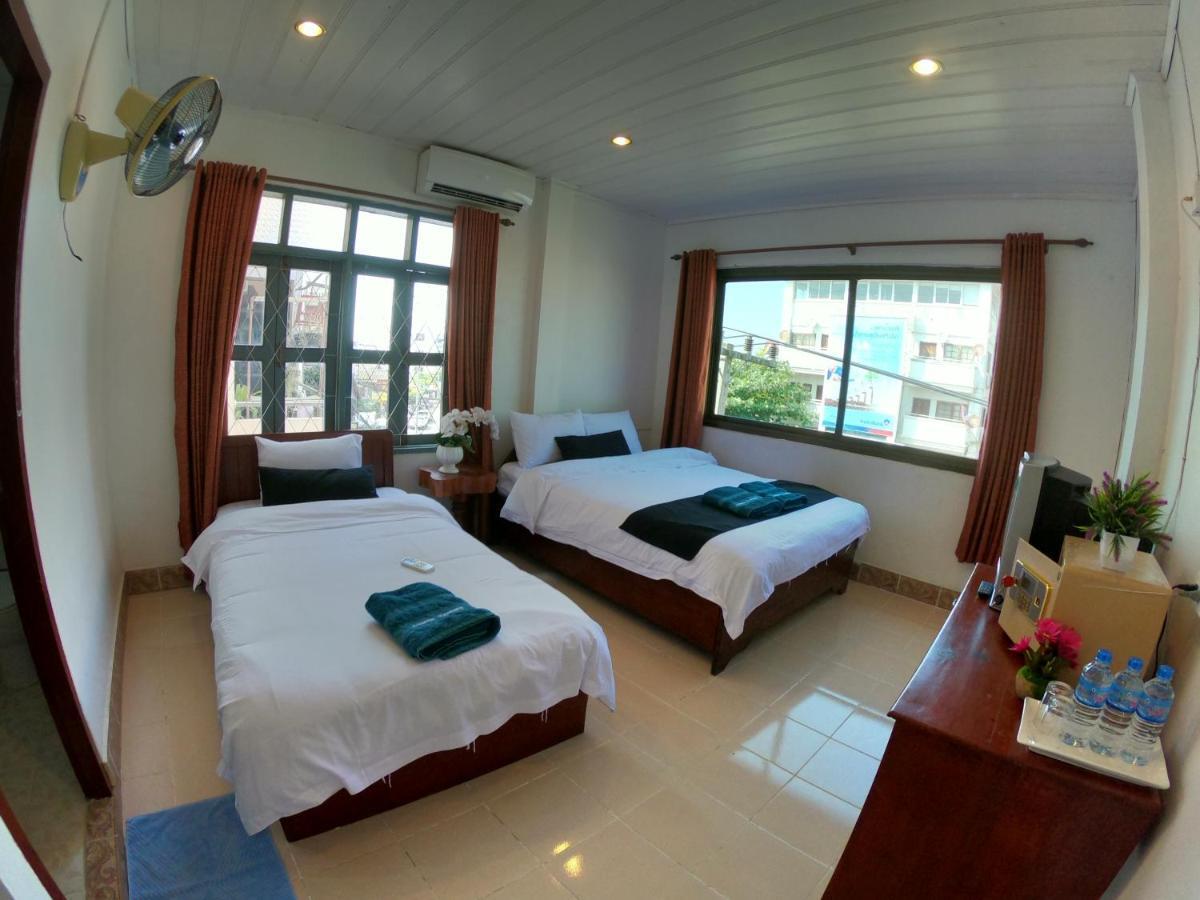 Atlantic Vientiane Hotel Exterior photo