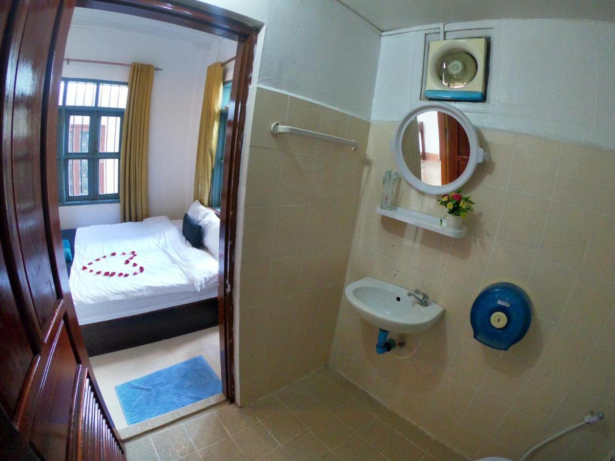 Atlantic Vientiane Hotel Exterior photo